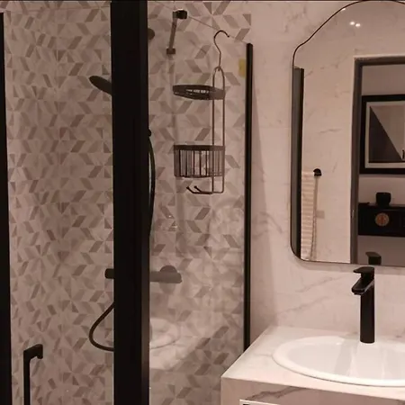 아파트 Bel 2 Proche Et Centre